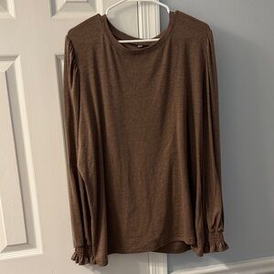 Amazon Brown Long Sleeve Ruffle Cuff Tee